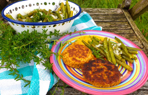 Bonensalade op een bord